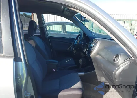 2004 Toyota Rav4 from USA, damaged, VIN JTEGD20VX40023751